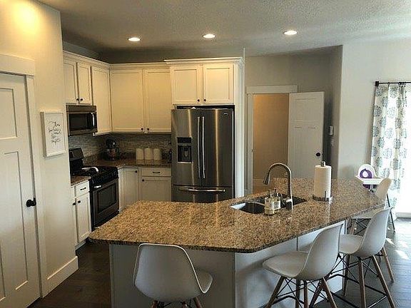 2nd image of 3567 N Bear Hollow Way