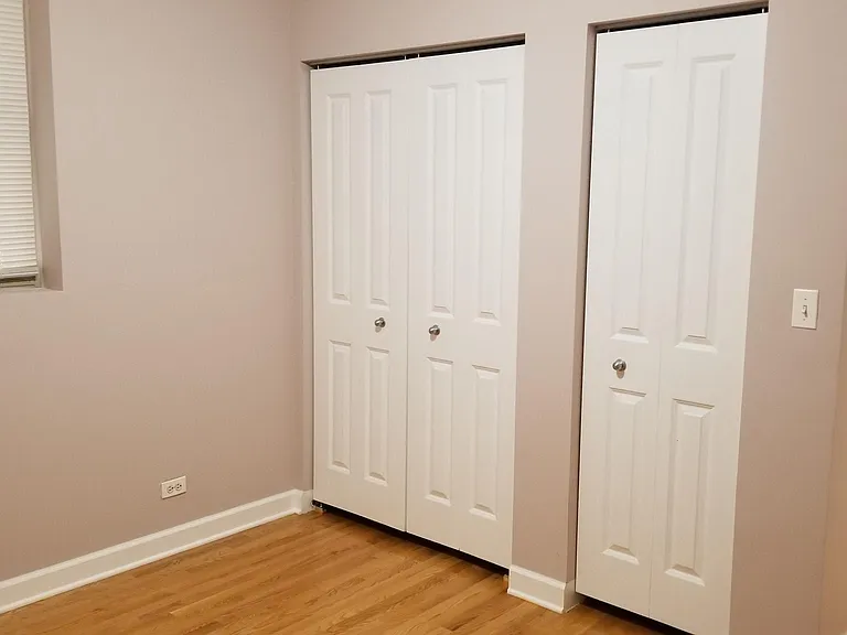 1651 W Pratt Blvd — Photo 9