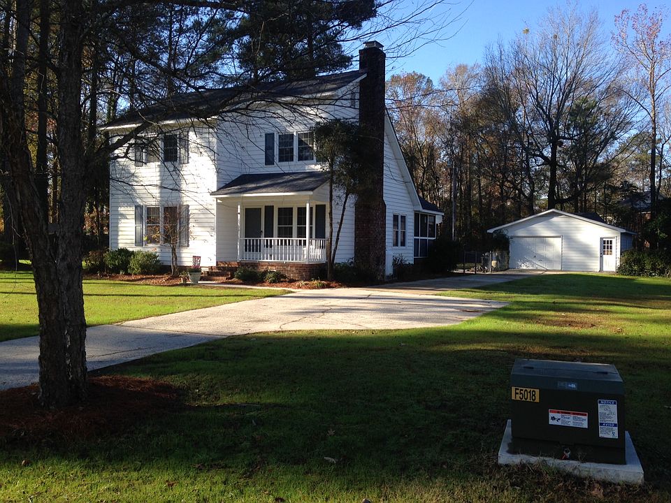 1st image of 2306 Edgewater Dr
