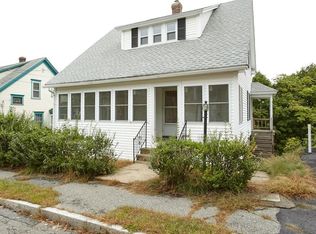 24 Bauer St, Worcester, MA 01603