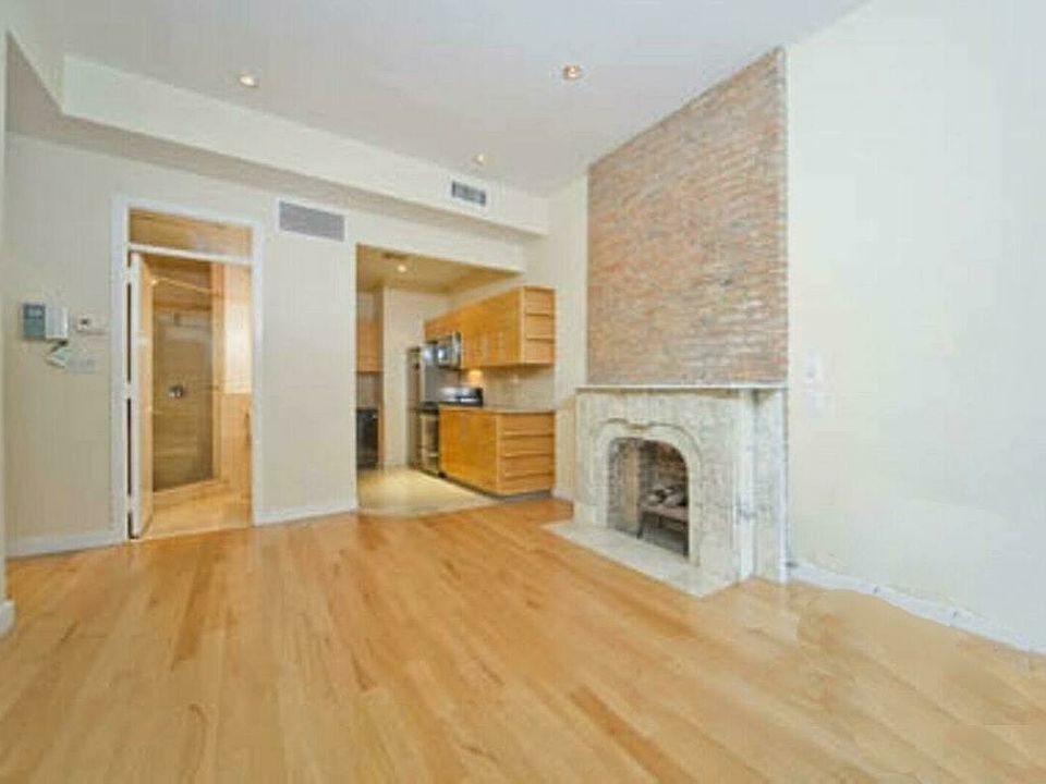1st image of 106 E 60th St APT 4F