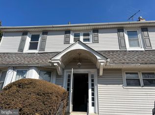 100 E Manoa Rd, Havertown, PA 19083