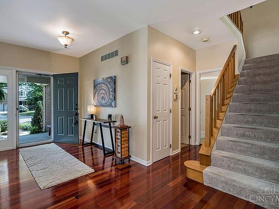 3rd image of 5786 Eaglesridge Ln