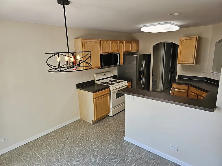 Kitchen and eating area.