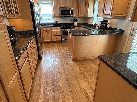 5th image of 8504 Spalding Dr
