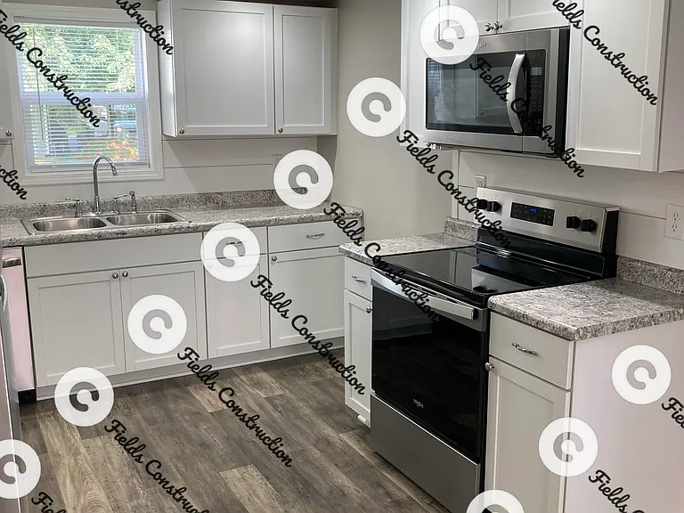 607 South St — Photo 13