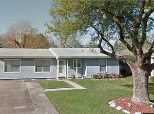 1303 Aberdeen Rd, Pasadena, TX 77502