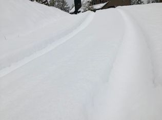 1130 Hoover Hill Rd, Winston, OR 97496