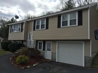 43 Blueberry Hill Rd, Woburn, MA 01801