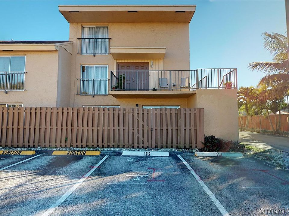 1st image of 15484 SW 85th Ln #117