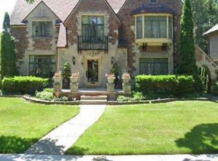 19445 Shrewsbury Rd, Detroit, MI 48221