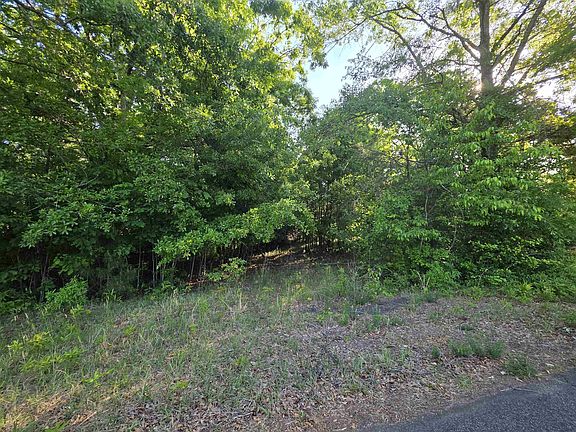 5th image of 326 Aldrich Rd