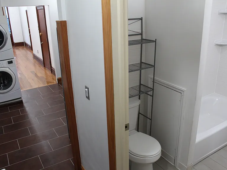 4222 Chestnut St #1F — Photo 8