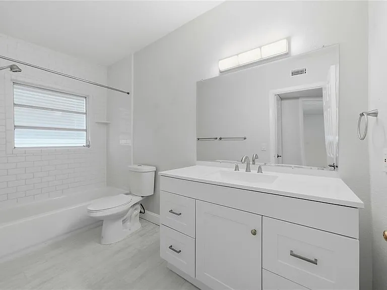 14190 Page Ave — Photo 21