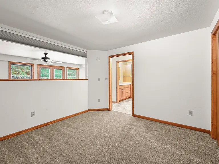 6230 Sand Gulch Rd — Photo 16