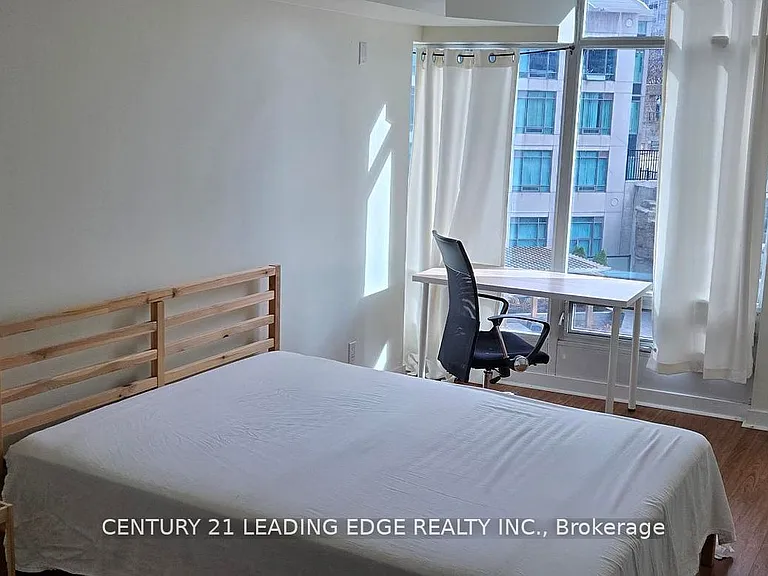 373 Front St W #307 — Photo 20