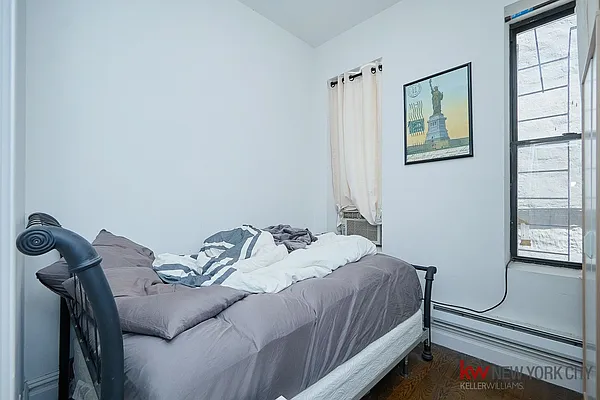 Rented by Keller Williams NYC | media 19