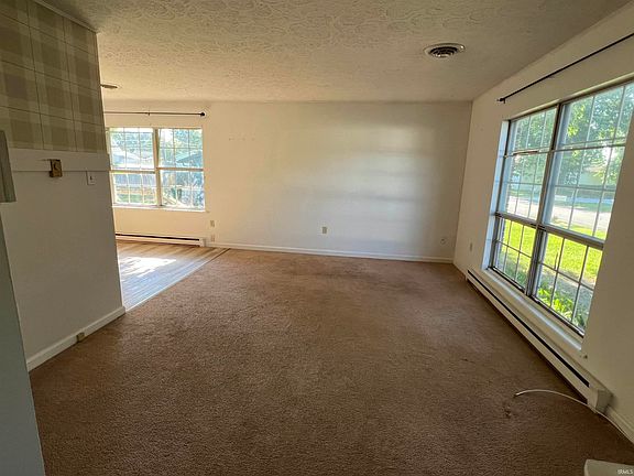 4th image of 508 E Hall St