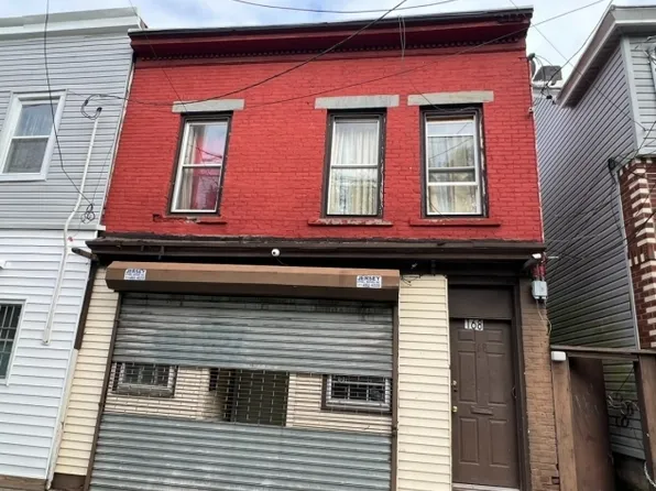 168 N Main St, Paterson City, NJ 07522