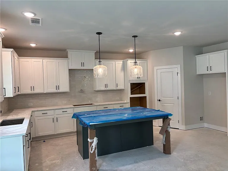 4240 Shirebrook Trl — Photo 3