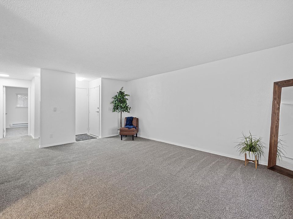 1st image of 3121 W Hood Ave APT H203