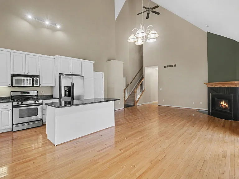 2685 Diane Marie Ct — Photo 4