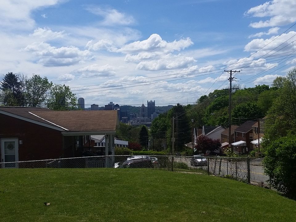 2nd image of 204 Lafayette Ave