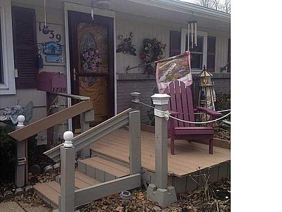 2nd image of 1739 Leah Dr