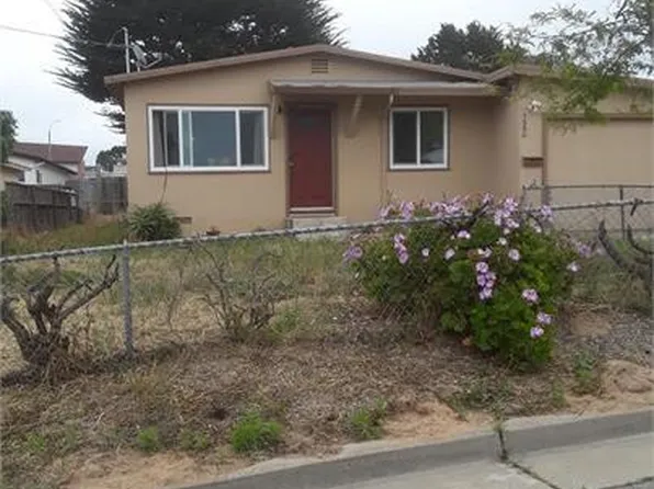 1558 Soto St, Seaside, CA 93955