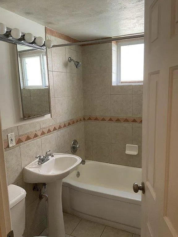 1 bed, 600 sqft, $1,310 — Photo 4