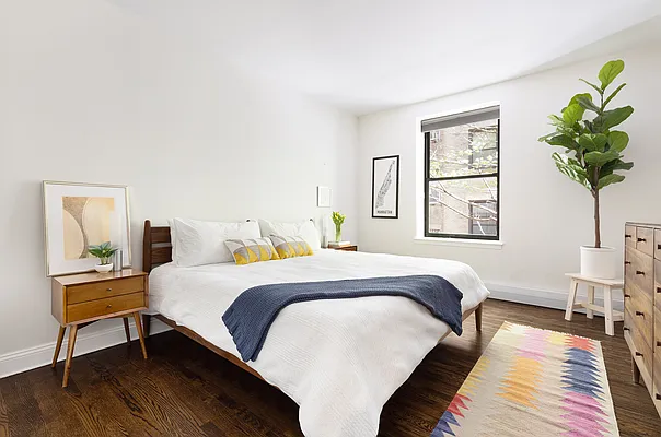 Sold by Compass | media 9