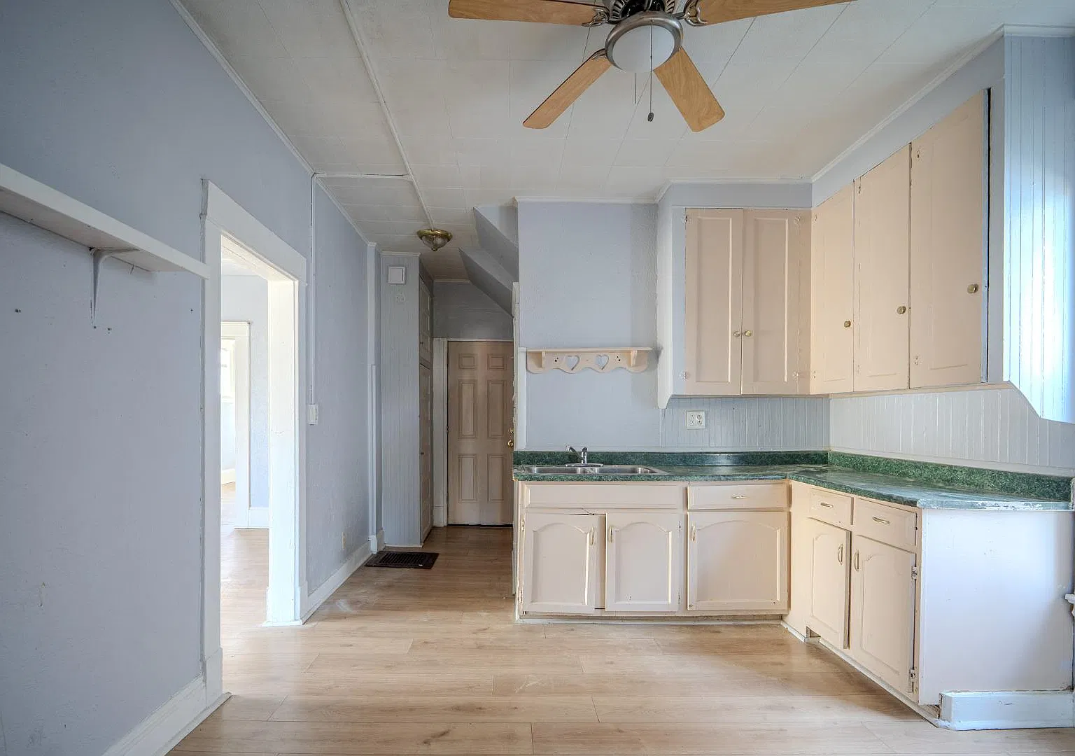 504 Washington Ave - 1 — Photo 3