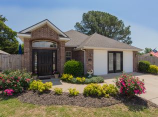 1723 S K Pl, Rogers, AR 72756