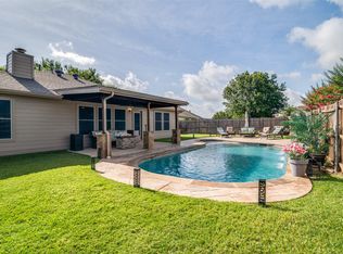 1015 Bainbridge Ln, Forney, TX 75126