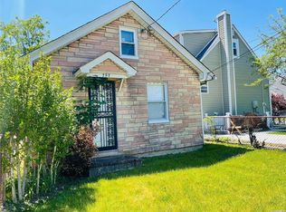 293 Park Ave, Roosevelt, NY 11575