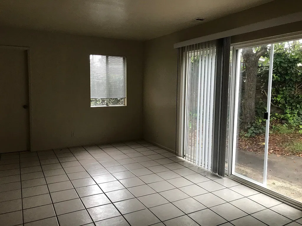 850 Camino Lindo — Photo 4