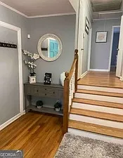 4004 Sheldon Dr NE — Photo 2