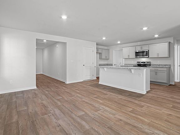 7th image of this home