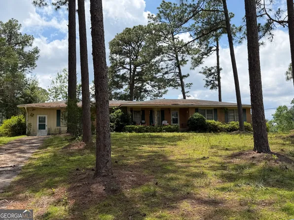 130 Fortune Loop, Swainsboro, GA 30401