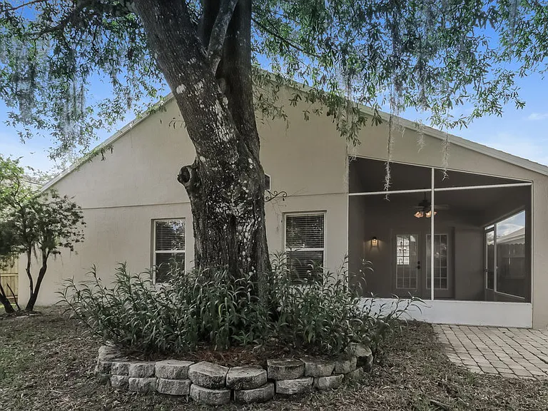 10139 Rivers Trail Dr — Photo 16