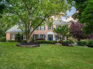 1219 Highland Dr, Orefield, PA 18069