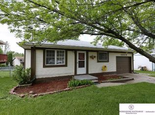 10619 Laurel Ave, Omaha, NE 68134