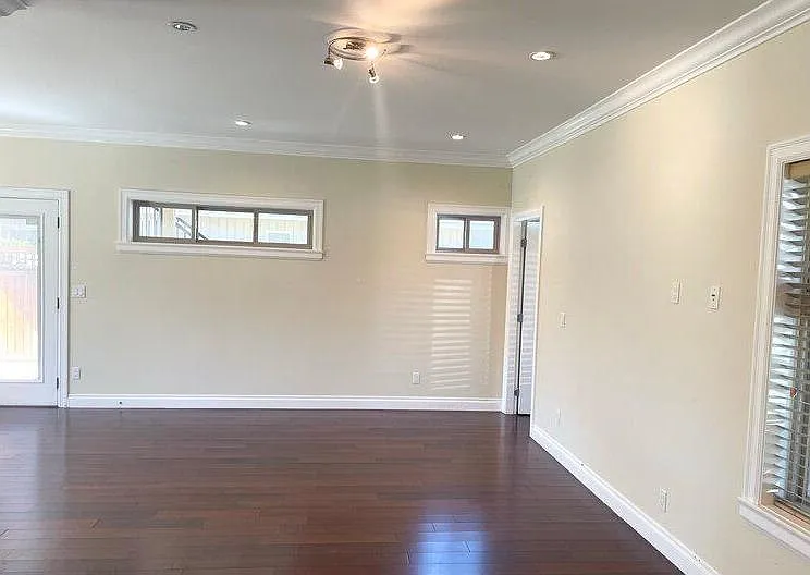 4460 Westminster Hwy #RENTAL — Photo 14
