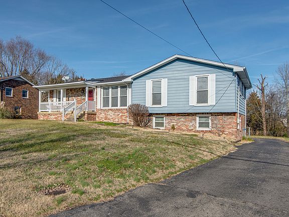 2nd image of 2740 Mossdale Dr