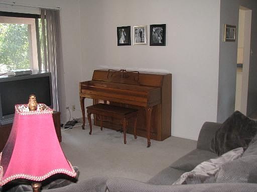 3rd image of 1662 Dover Ct APT B