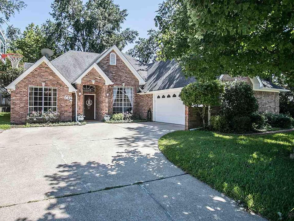 1st image of 602 Whiteoak Ln