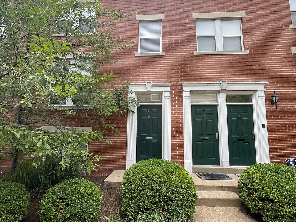 4367 Laclede Ave #F
