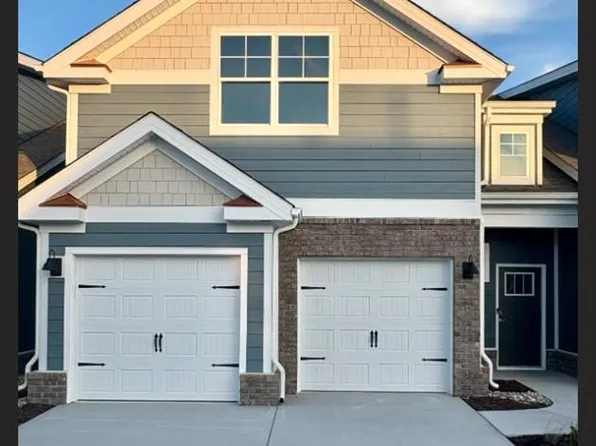 2017 Nicole Ln, Chesapeake, VA 23322