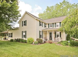 7671 Dustman Rd, Worden, IL 62097