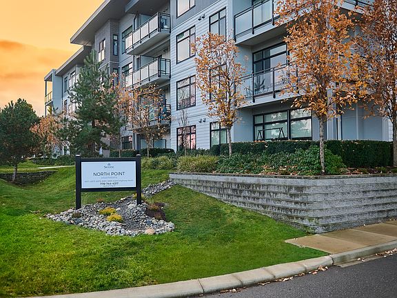2nd image of 6985 Island Hwy N #1287030